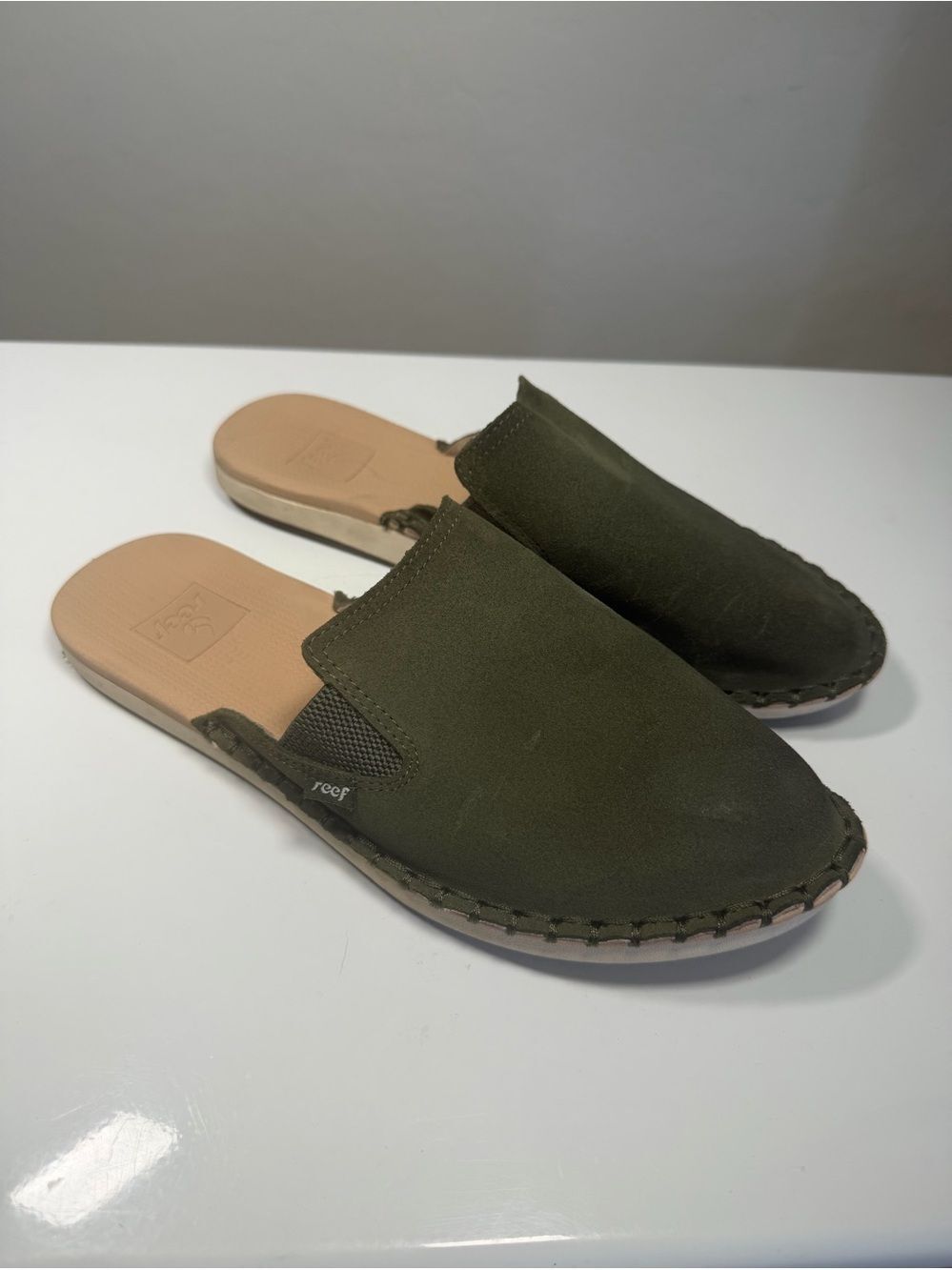 Reef Olive Green Suede Mule Slip-On Shoes / Clogs 8